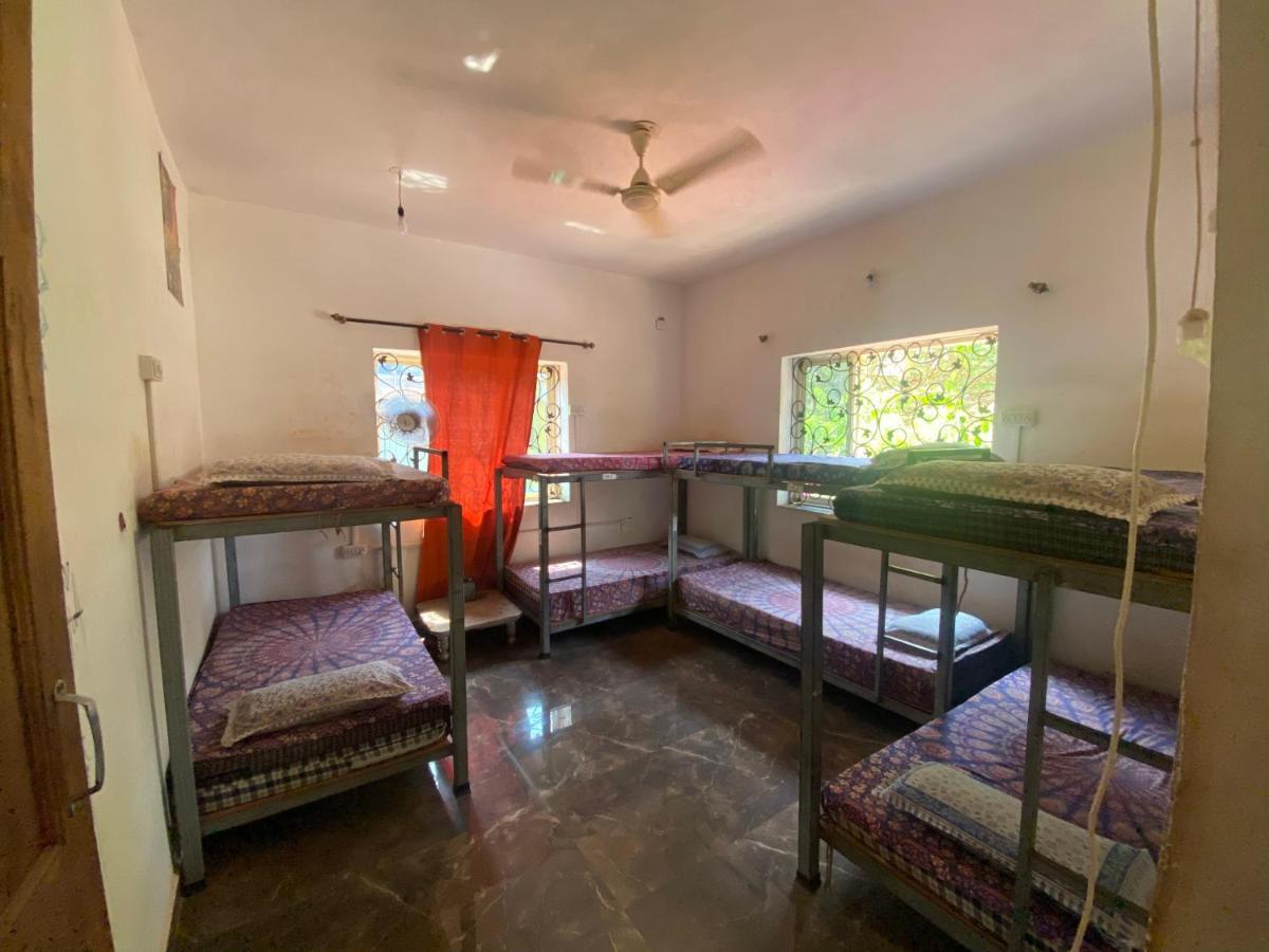 Namahstay Eco Hostel & Coworking & Art Community Space Arambol Buitenkant foto