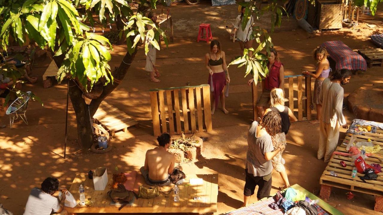 Namahstay Eco Hostel & Coworking & Art Community Space Arambol Buitenkant foto