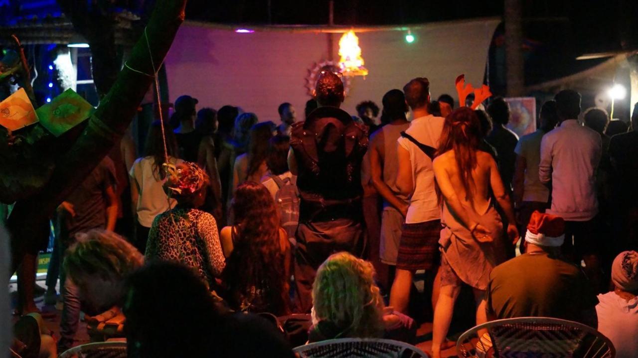 Namahstay Eco Hostel & Coworking & Art Community Space Arambol Buitenkant foto
