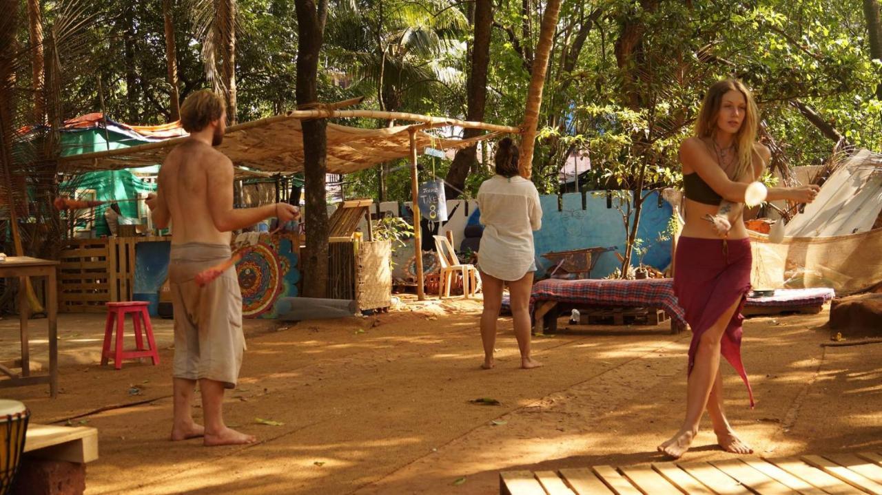 Namahstay Eco Hostel & Coworking & Art Community Space Arambol Buitenkant foto